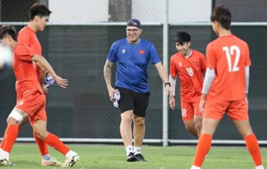 “Mỗi trận đấu của U17 Việt Nam đều là một trận chung kết”