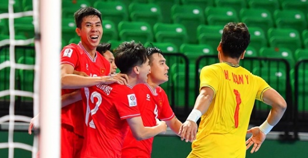 Xếp sau Việt Nam trên BXH FIFA, fan Indonesia nói gì?