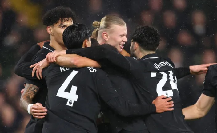 Soi trận Sunderland vs Man City: Erling Haaland thử thách “Mèo đen”